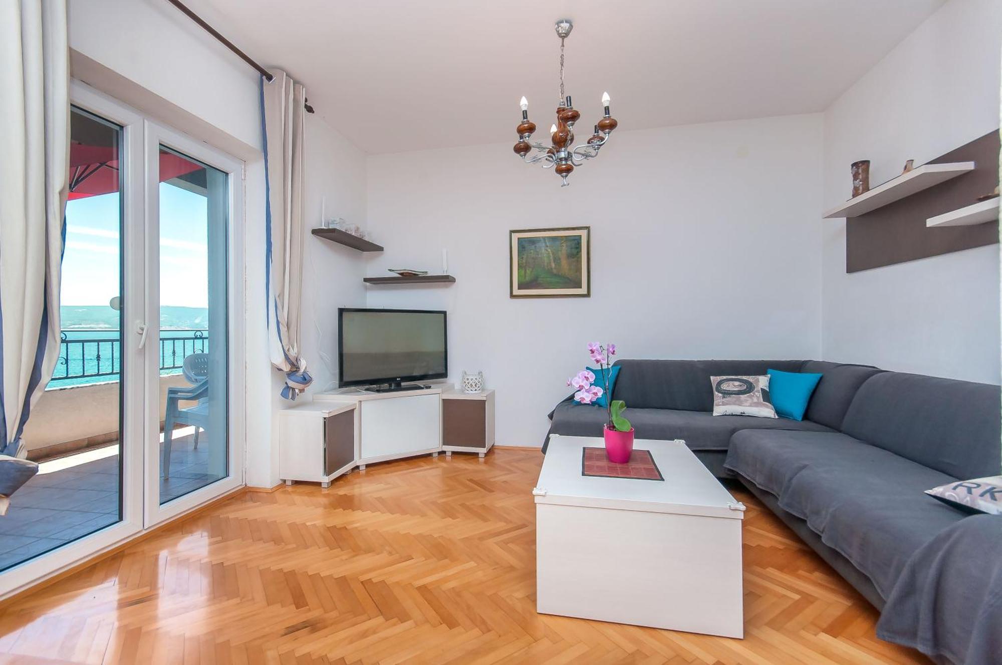 Apartman Roza ดูเช ภายนอก รูปภาพ
