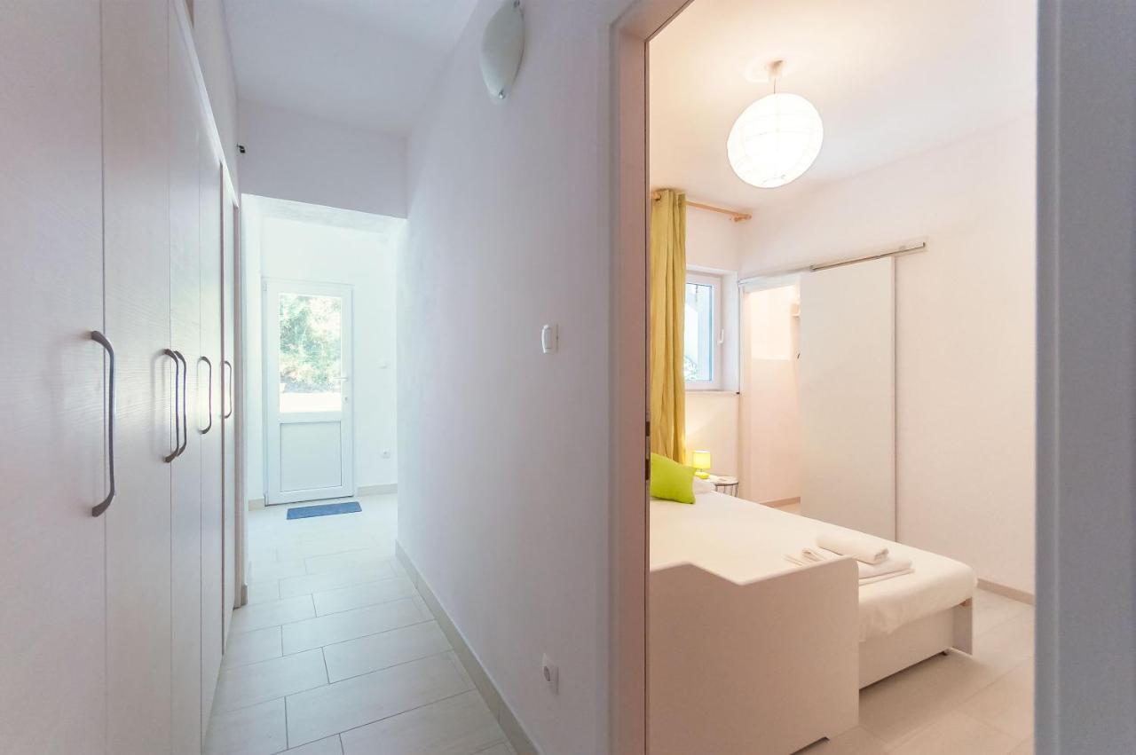 Apartman Roza ดูเช ภายนอก รูปภาพ